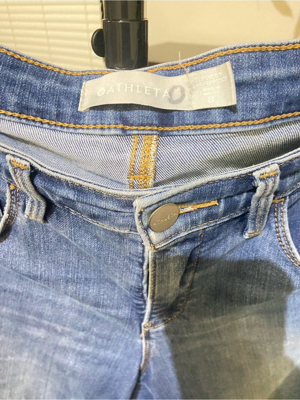 Athleta Mid Blue Stretch Denim Jeggings with Gold Stitching